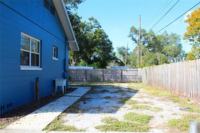 $2,000 | 1718 East Elm Road, Lakeland, FL 33801