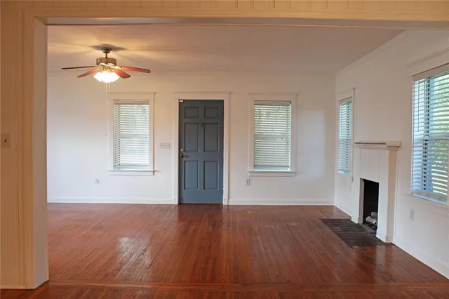 $2,000 | 1718 East Elm Road, Lakeland, FL 33801