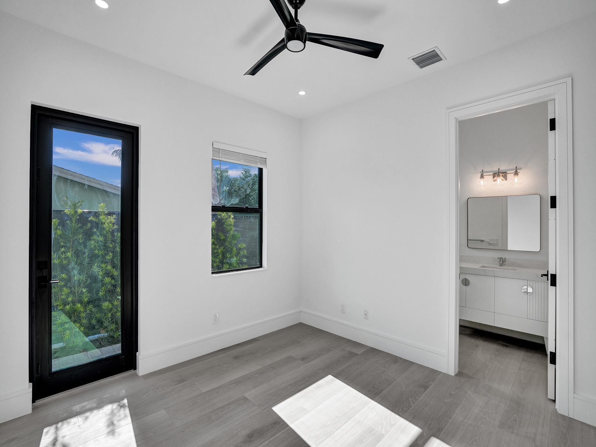 902 Roberts Road Delray Beach, FL 33483 - Photo 43 of 113 DSC07947