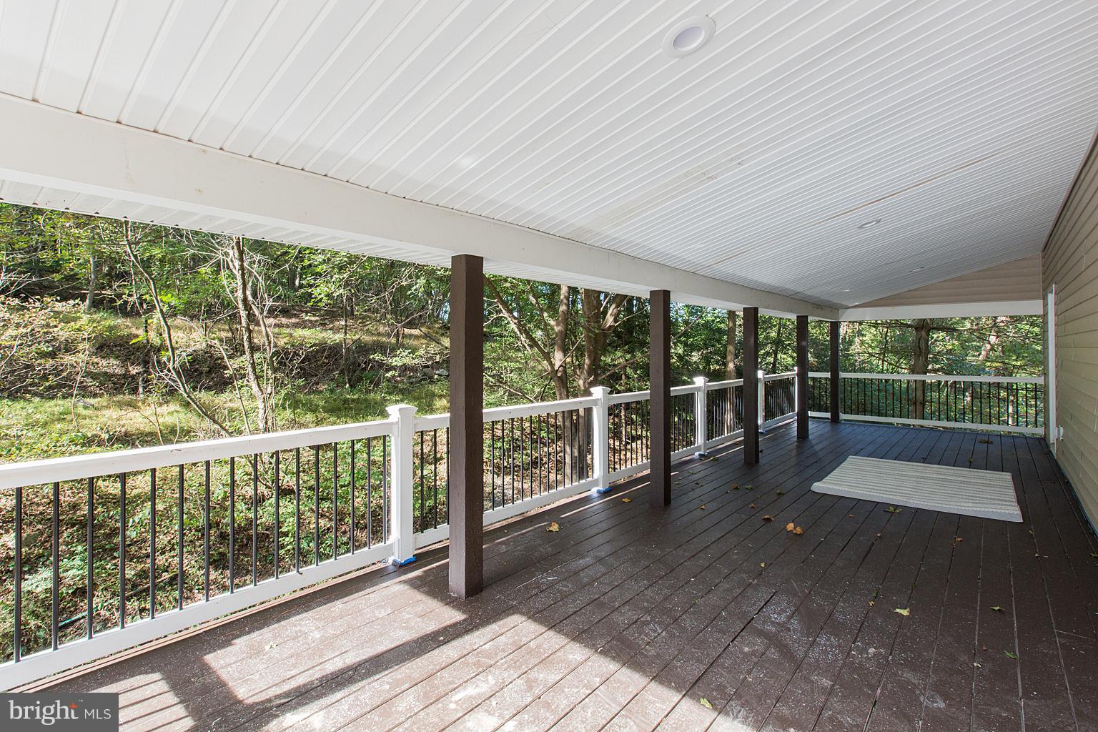55 Youngsburg Road Coatesville, PA 19320 - Photo 43 of 61 2nd Floor deck