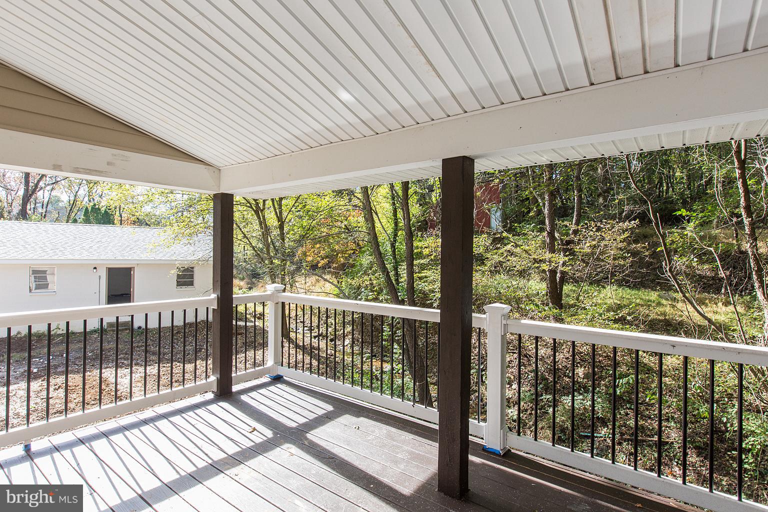 55 Youngsburg Road Coatesville, PA 19320 - Photo 44 of 61 2nd Floor deck