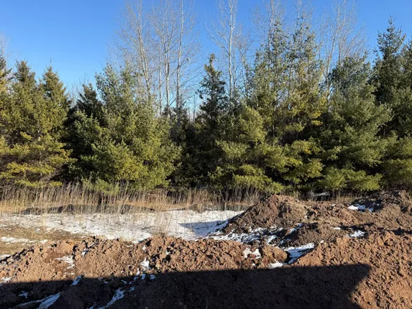 $629,900 | 168 Wild Goose Lane, Sheboygan Falls, WI 53085