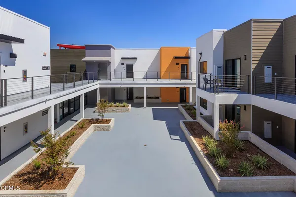 $2,150 | 1300 West Mission Boulevard, Unit 314, Pomona, CA 91766