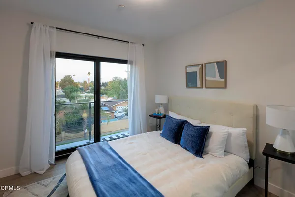 $2,150 | 1300 West Mission Boulevard, Unit 314, Pomona, CA 91766