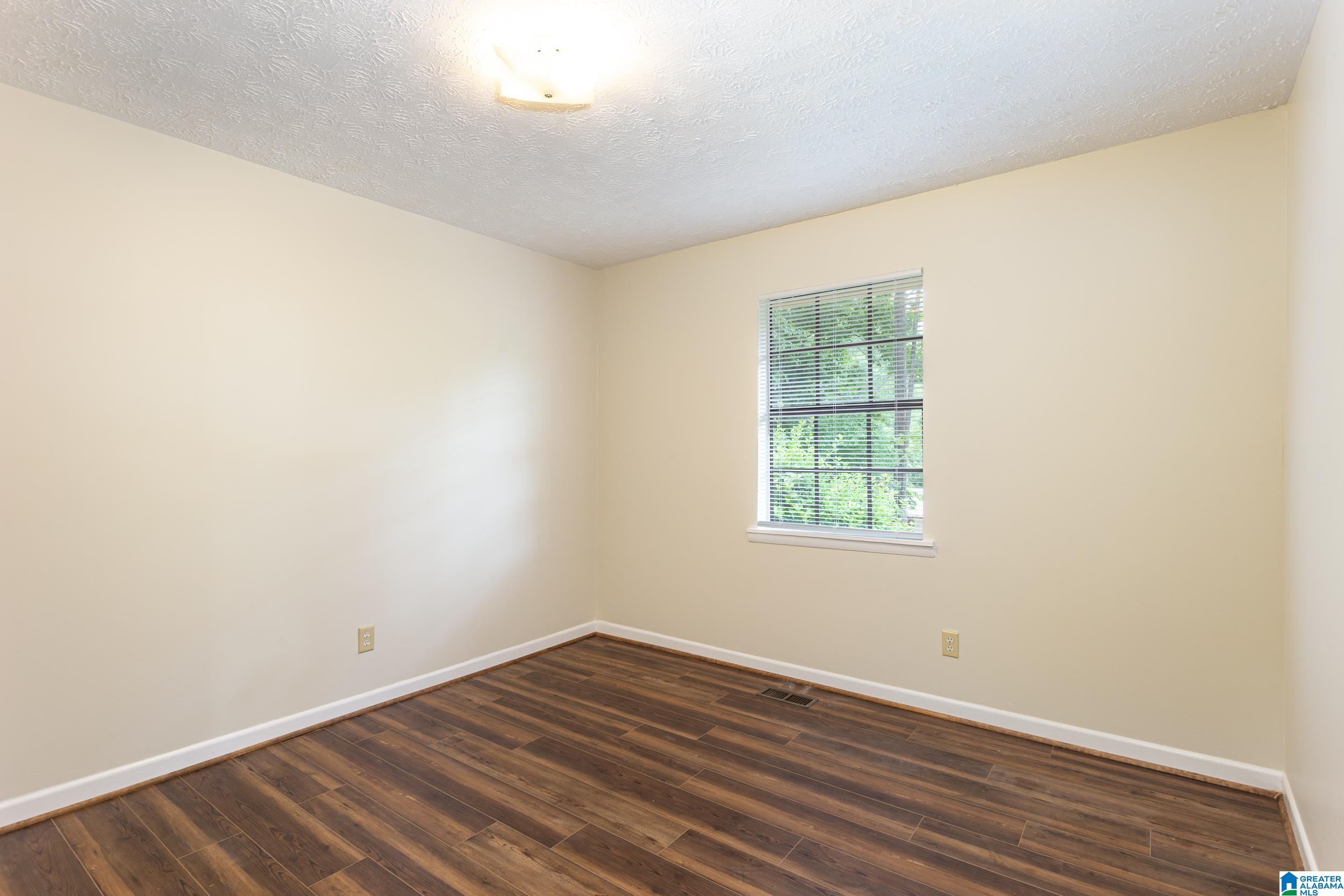 514 West 64th Street Anniston, AL 36206 - Photo 19 of 33