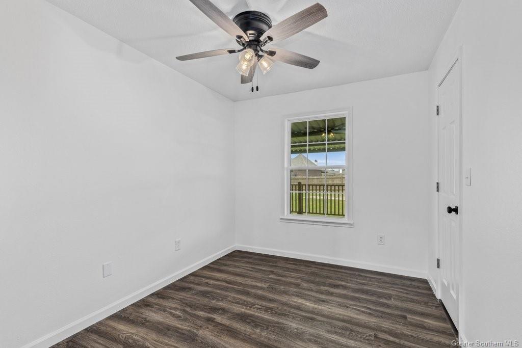 1055 Park Road Lake Charles, LA 70611 - Photo 12 of 17 Gallery Image 12