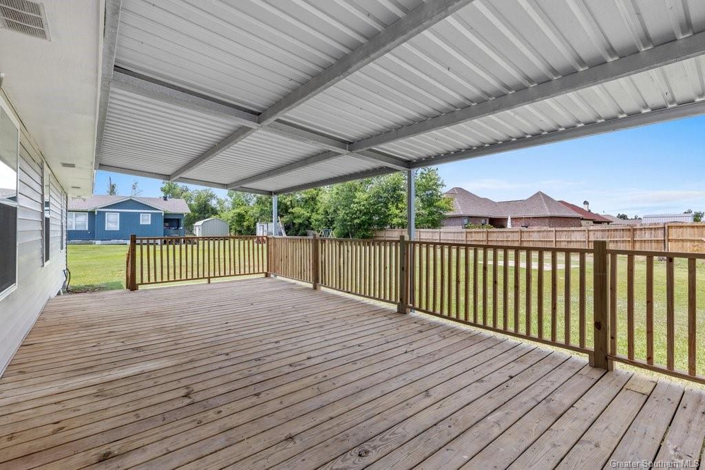 1055 Park Road Lake Charles, LA 70611 - Photo 17 of 17 Gallery Image 17