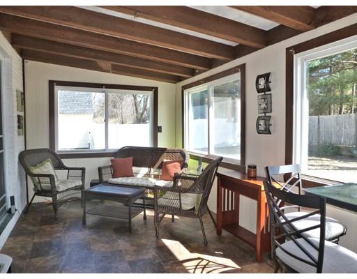 21 Inwood Road Auburn, MA 01501 - Photo 13 of 24 Gallery Image 13