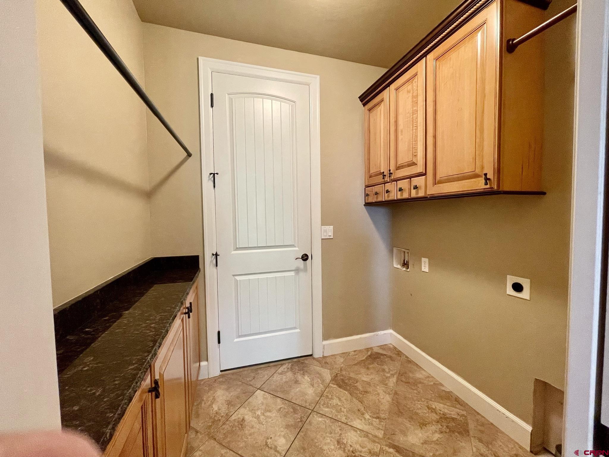 2813 Outlook Road Montrose, CO 81401 - Photo 2 of 35 Gallery Image 2