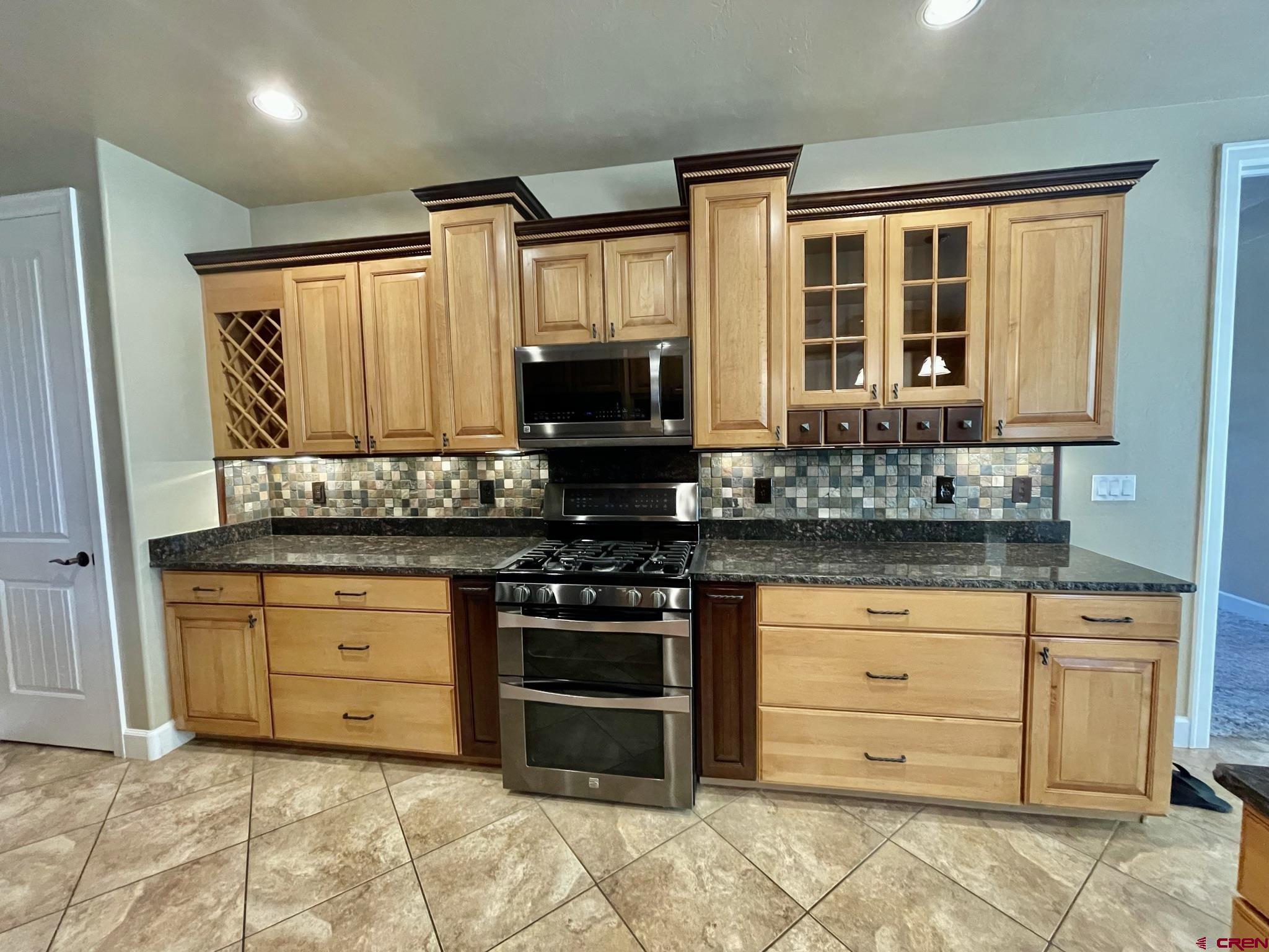 2813 Outlook Road Montrose, CO 81401 - Photo 6 of 35 Gallery Image 6
