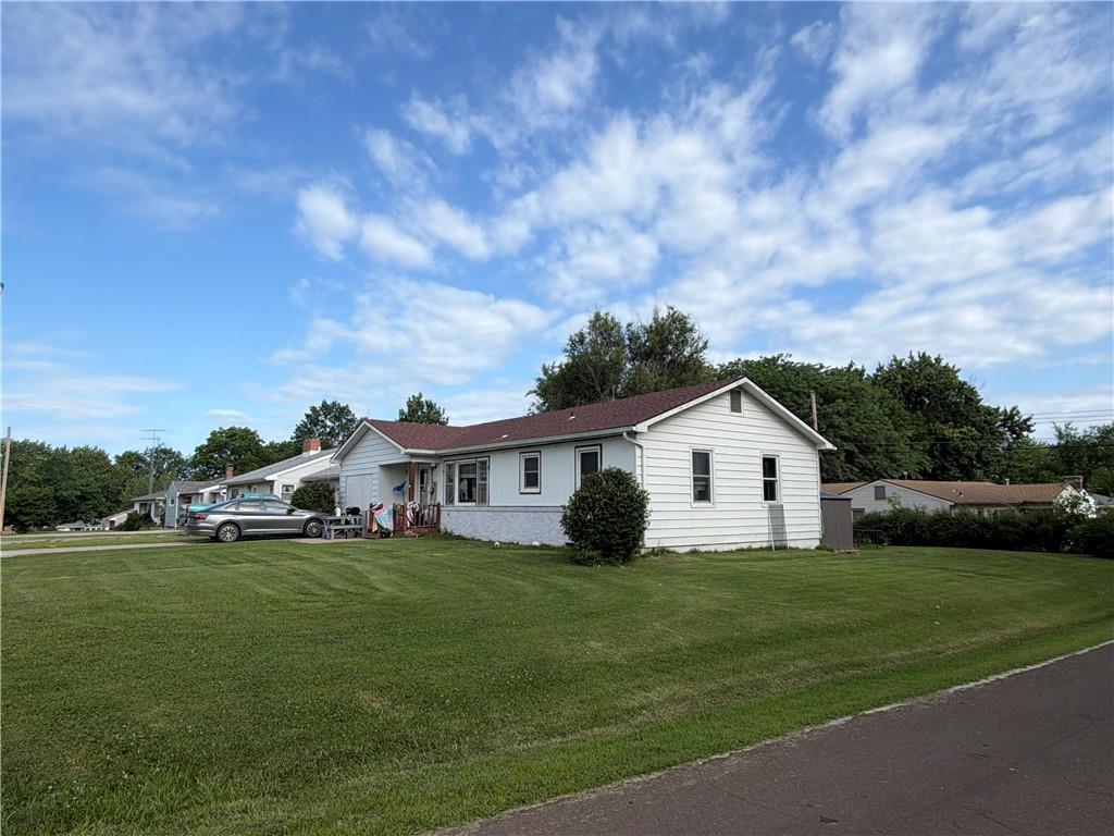 1701 Bryan Street Chillicothe, MO 64601 - Photo 3 of 21