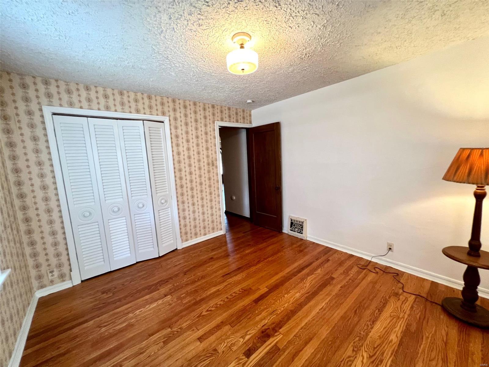 726 Reed Avenue St. Louis, MO 63125 - Photo 19 of 34 Gallery Image 19