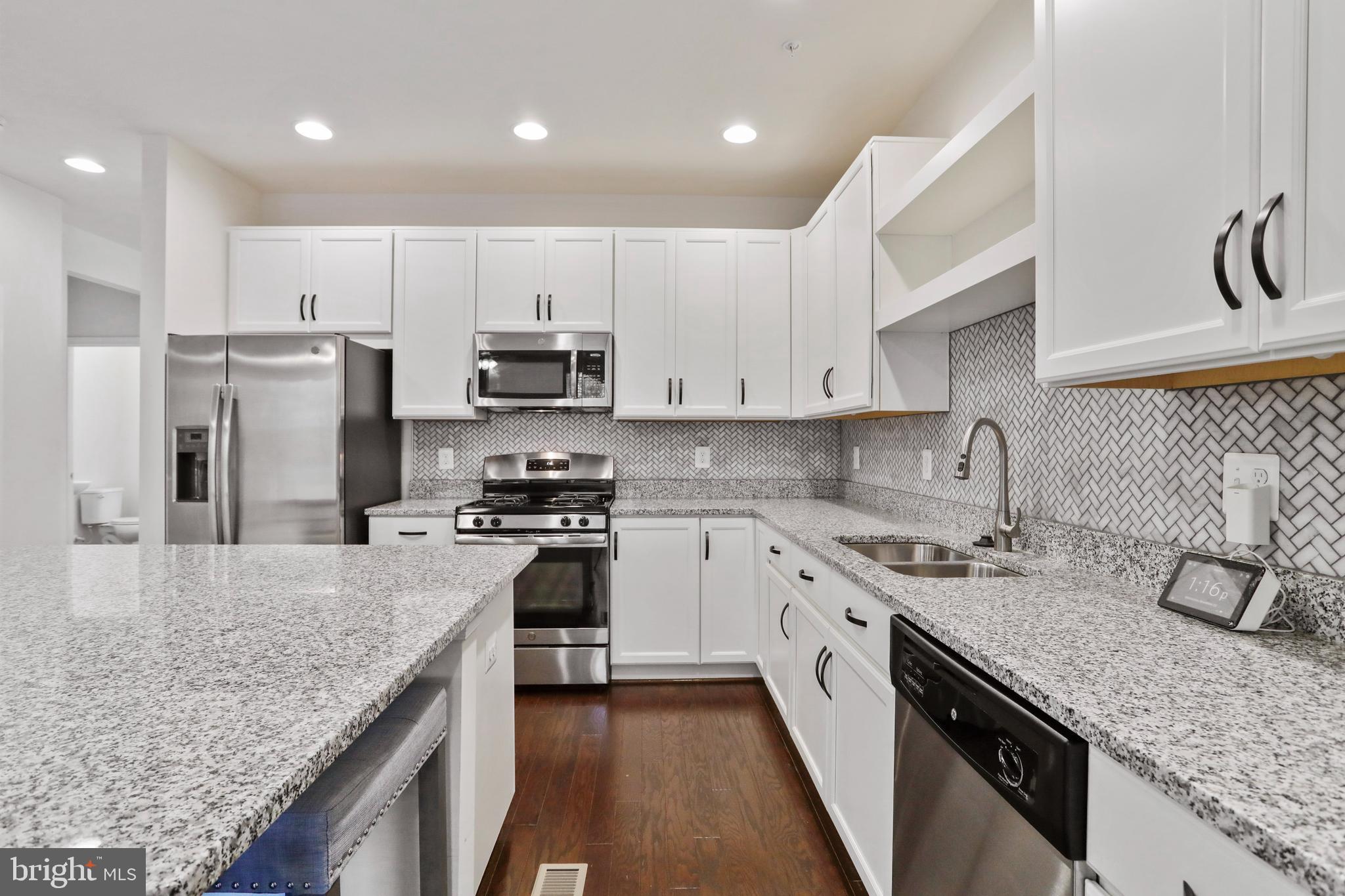 5648 Scott Ridge Place Frederick, MD 21704 - Photo 4 of 42