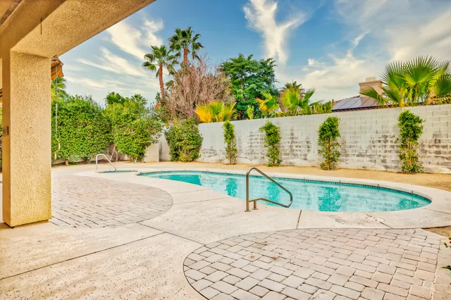 $3,995 | 6 Queens Court, Rancho Mirage, CA 92270