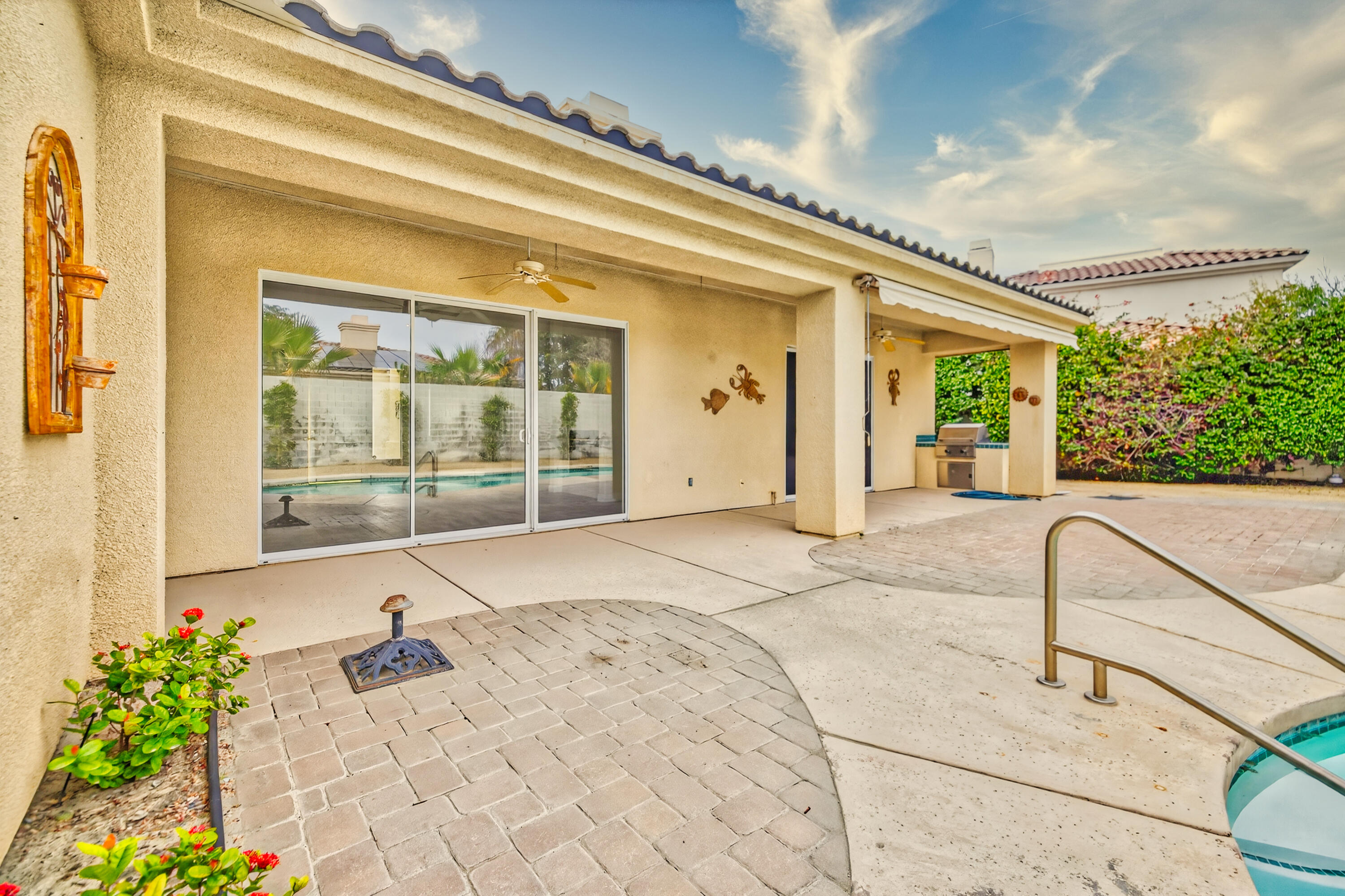 6 Queens Court Rancho Mirage, CA 92270 - Photo 9 of 28 Queens27