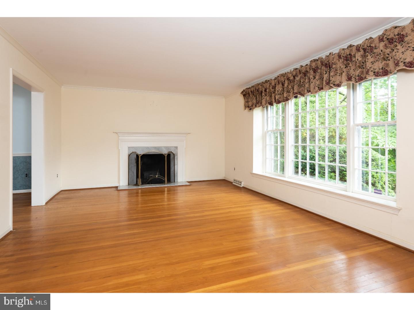 651 Limehouse Road Wayne, PA 19087 - Photo 5 of 24