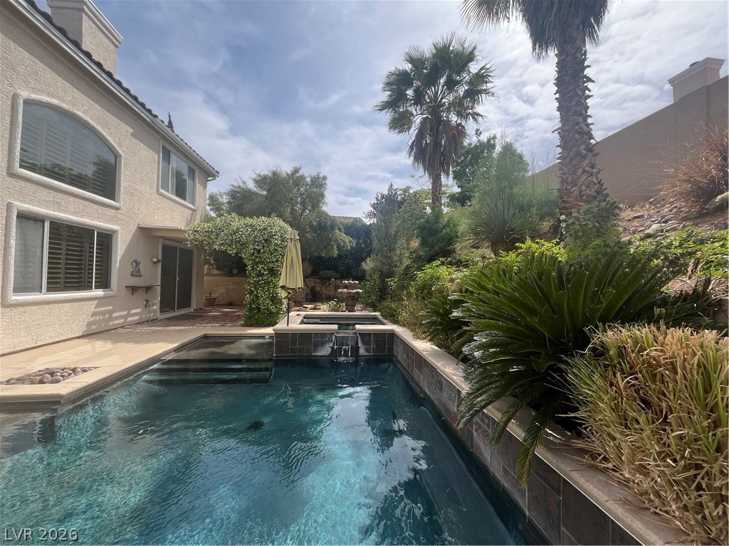 1809 Snow Spring Lane Las Vegas, NV 89134 - Photo 71 of 79 Sparkling pool & spa