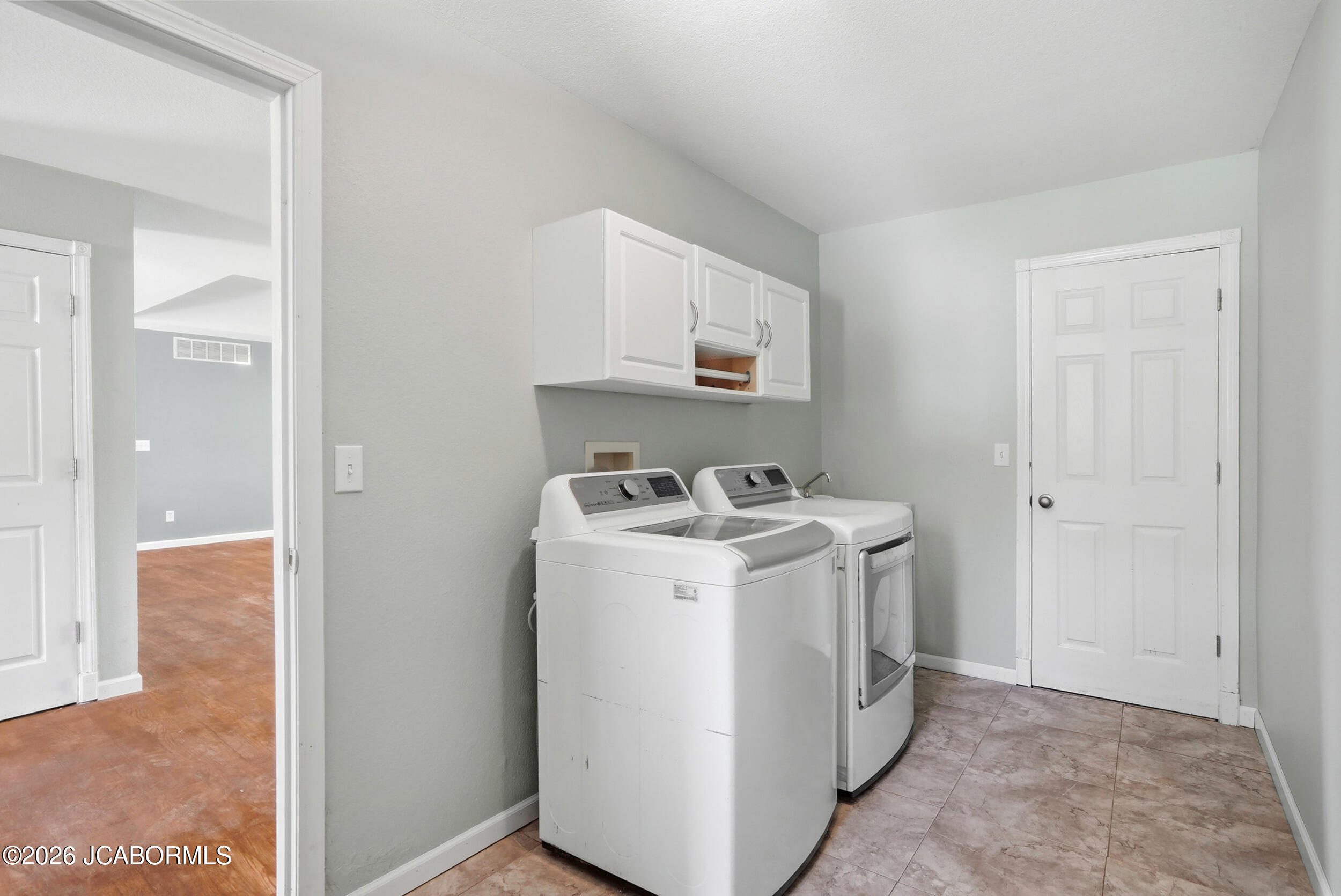 1192 Choctaw Ridge Drive Holts Summit, MO 65043 - Photo 20 of 48 Laundry Room