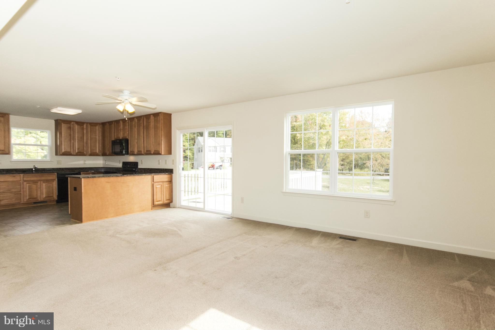 1009 Wampler Road Baltimore, MD 21220 - Photo 4 of 14 Dining Room