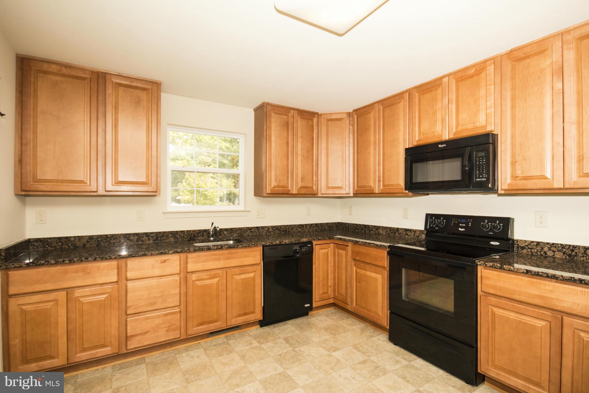 1009 Wampler Road Baltimore, MD 21220 - Photo 6 of 14 Kitchen