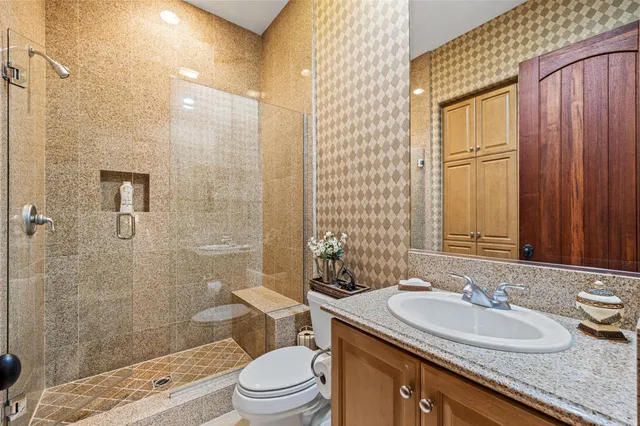 $7,500 | 56025 Village Drive, La Quinta, CA 92253