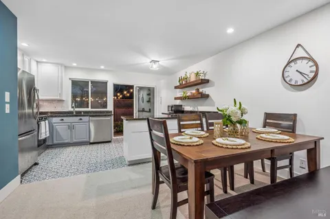 $640,000 | 3 Aries Lane, Novato, CA 94947
