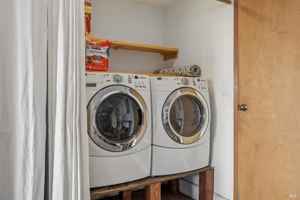 $640,000 | 3 Aries Lane, Novato, CA 94947