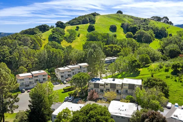 $640,000 | 3 Aries Lane, Novato, CA 94947