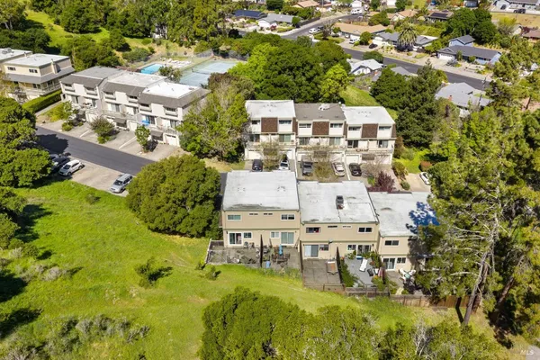 $640,000 | 3 Aries Lane, Novato, CA 94947