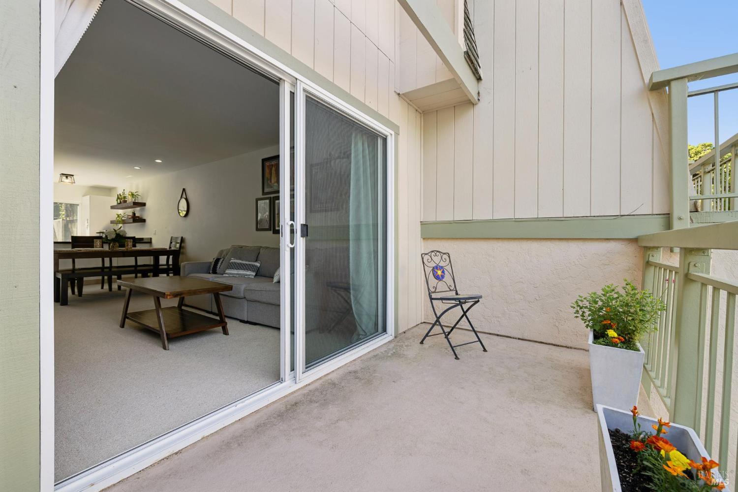 3 Aries Lane Novato, CA 94947 - Photo 9 of 51