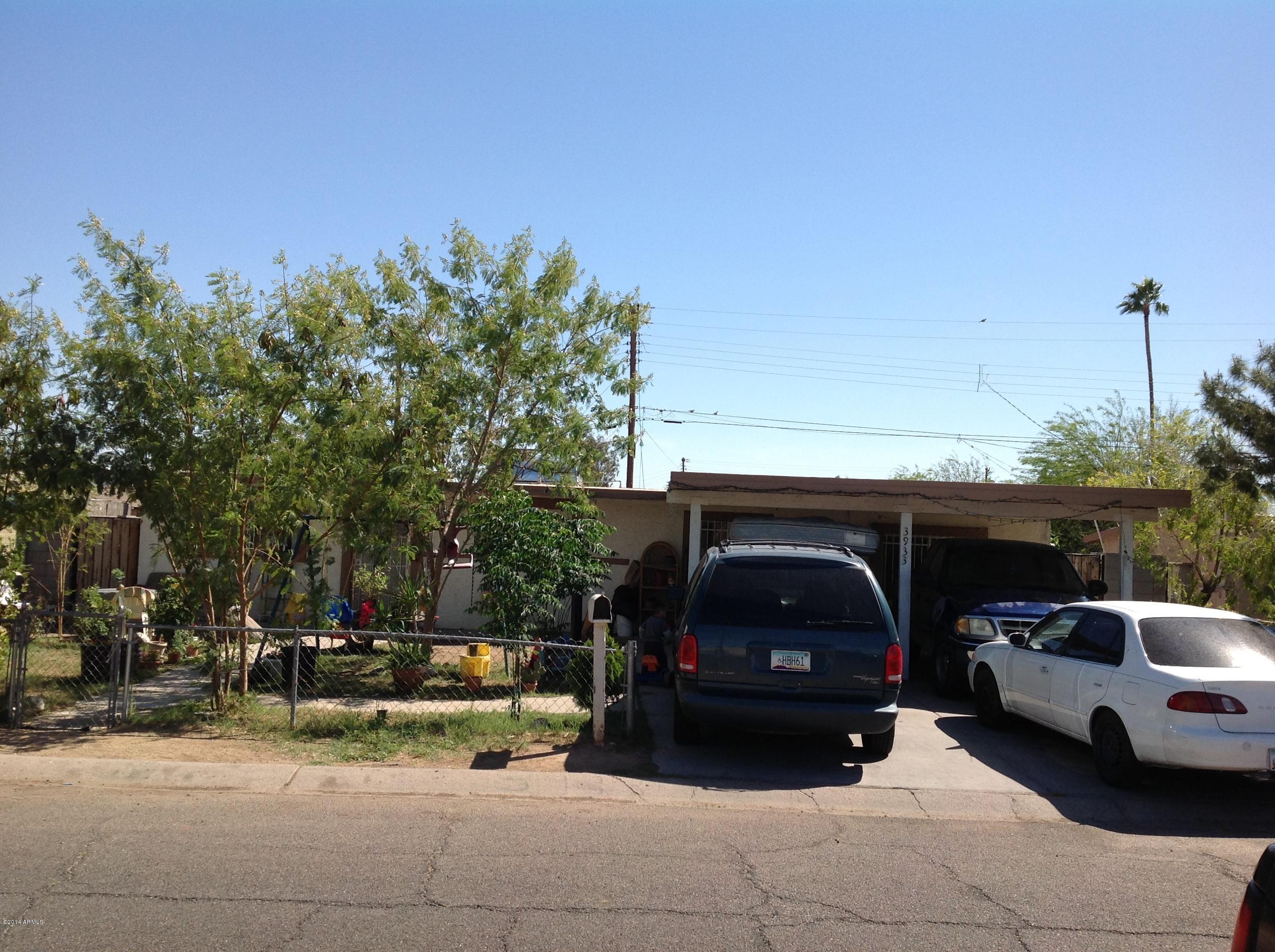 3933 West Monte Vista Road Phoenix, AZ 85009 - Photo 1 of 6 image
