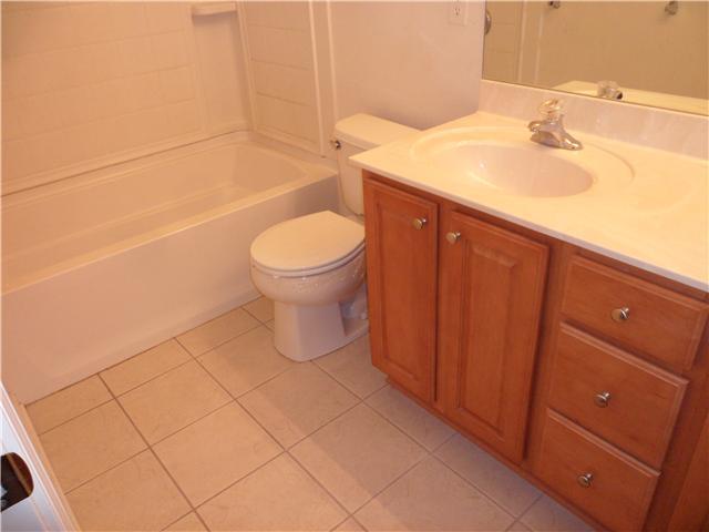 12651 Watford Way Fishers, IN 46037 - Photo 5 of 7