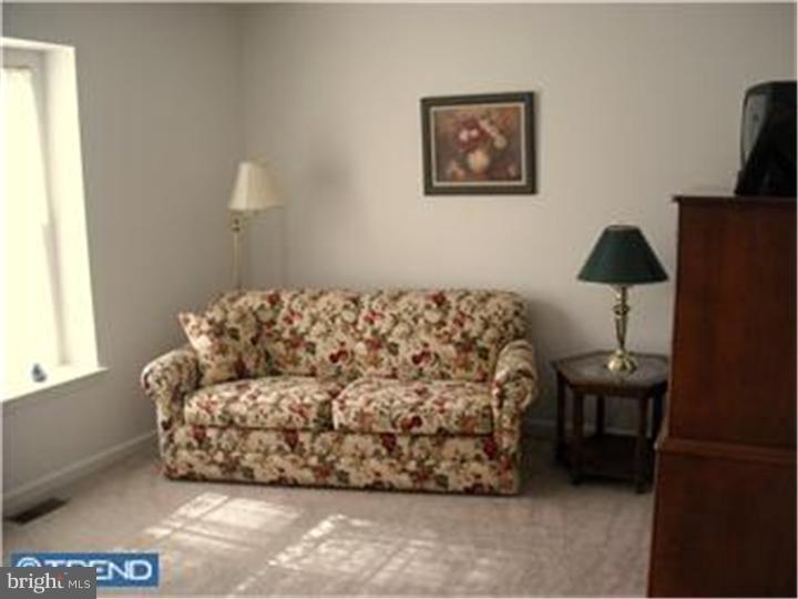 429 Country Way Mickleton, NJ 08056 - Photo 14 of 17 Bedroom 2