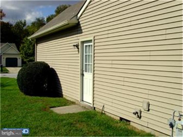 429 Country Way Mickleton, NJ 08056 - Photo 5 of 17 Exterior Side
