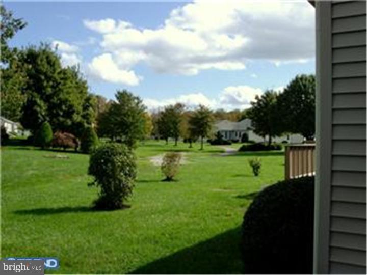429 Country Way Mickleton, NJ 08056 - Photo 7 of 17 View in Back