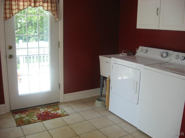 4189 Howertown Road Northampton, PA 18067 - Photo 12 of 35 Gallery Image 12