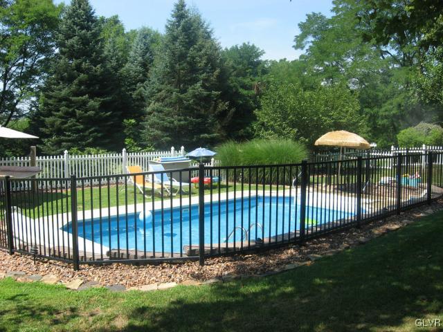 4189 Howertown Road Northampton, PA 18067 - Photo 34 of 35 Gallery Image 34