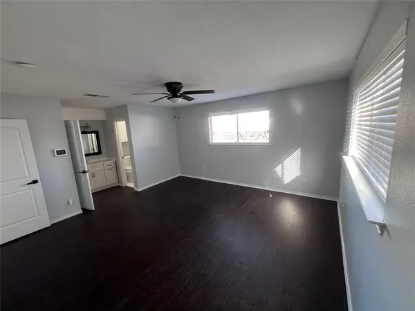 $2,500 | 818 Fairlawn Drive, Duncanville, TX 75116