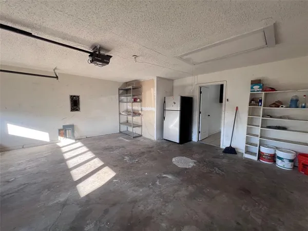 $2,500 | 818 Fairlawn Drive, Duncanville, TX 75116