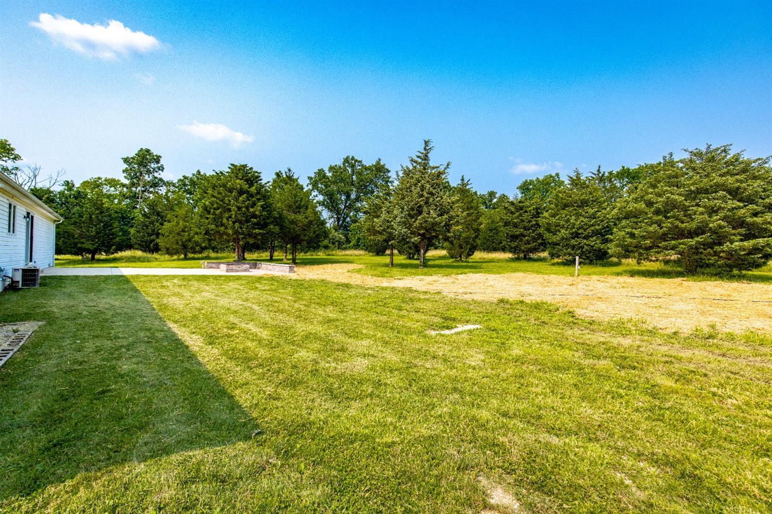 924 Shady Road Hamilton, OH 45013 - Photo 6 of 49 Gallery Image 6