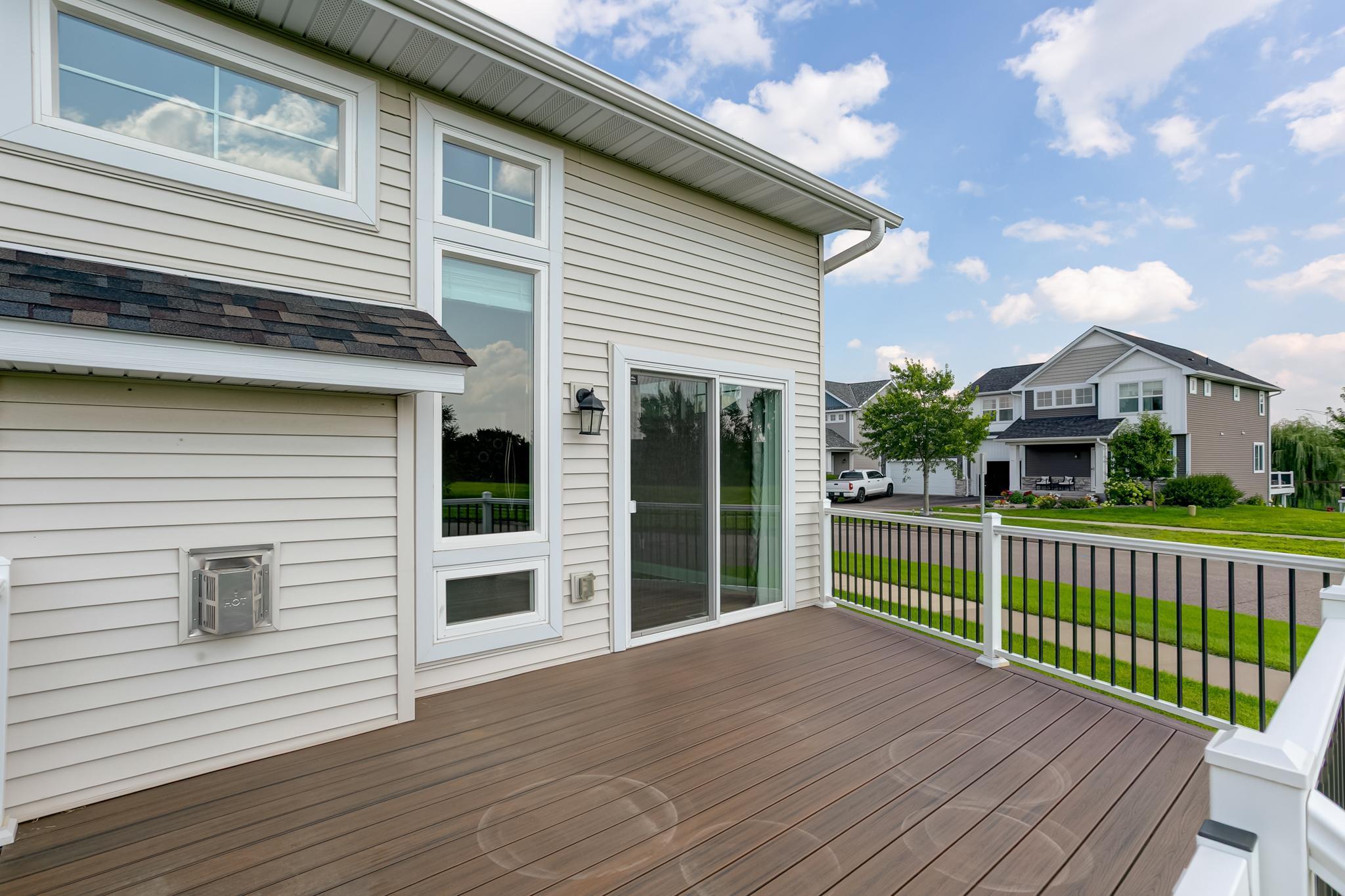 117 Heirloom Hudson, WI 54016 - Photo 5 of 28