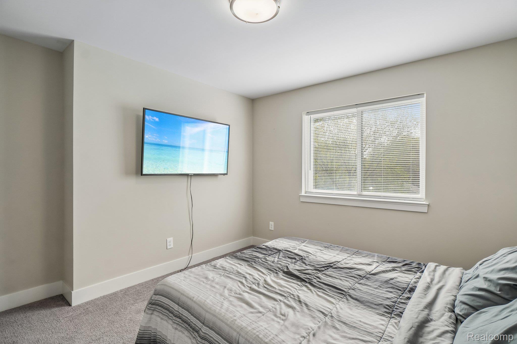 340 Dover Road Waterford, MI 48328 - Photo 20 of 38 20-web-or-mls-Dover Rd-S2704-020.jpg