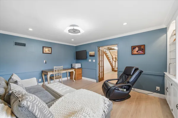 $1,195,000 | 10270 North Range Line Court, Mequon, WI 53092