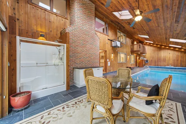 $1,195,000 | 10270 North Range Line Court, Mequon, WI 53092