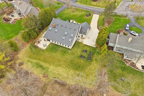 $1,195,000 | 10270 North Range Line Court, Mequon, WI 53092