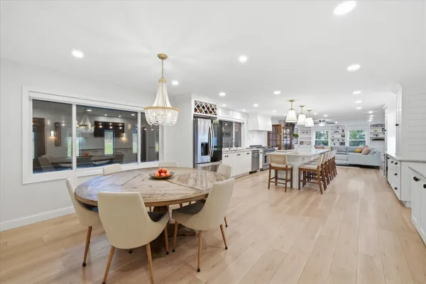 $1,195,000 | 10270 North Range Line Court, Mequon, WI 53092