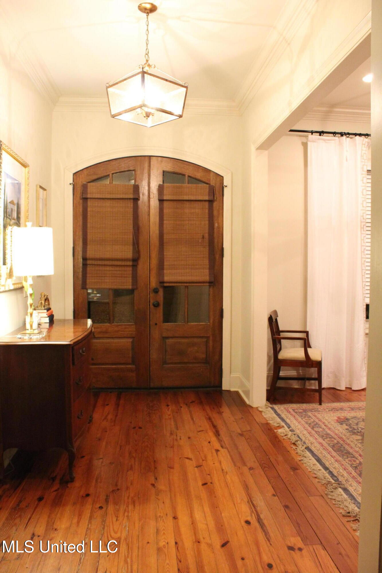 102 Wisteria Court Madison, MS 39110 - Photo 3 of 37 IMG_2391