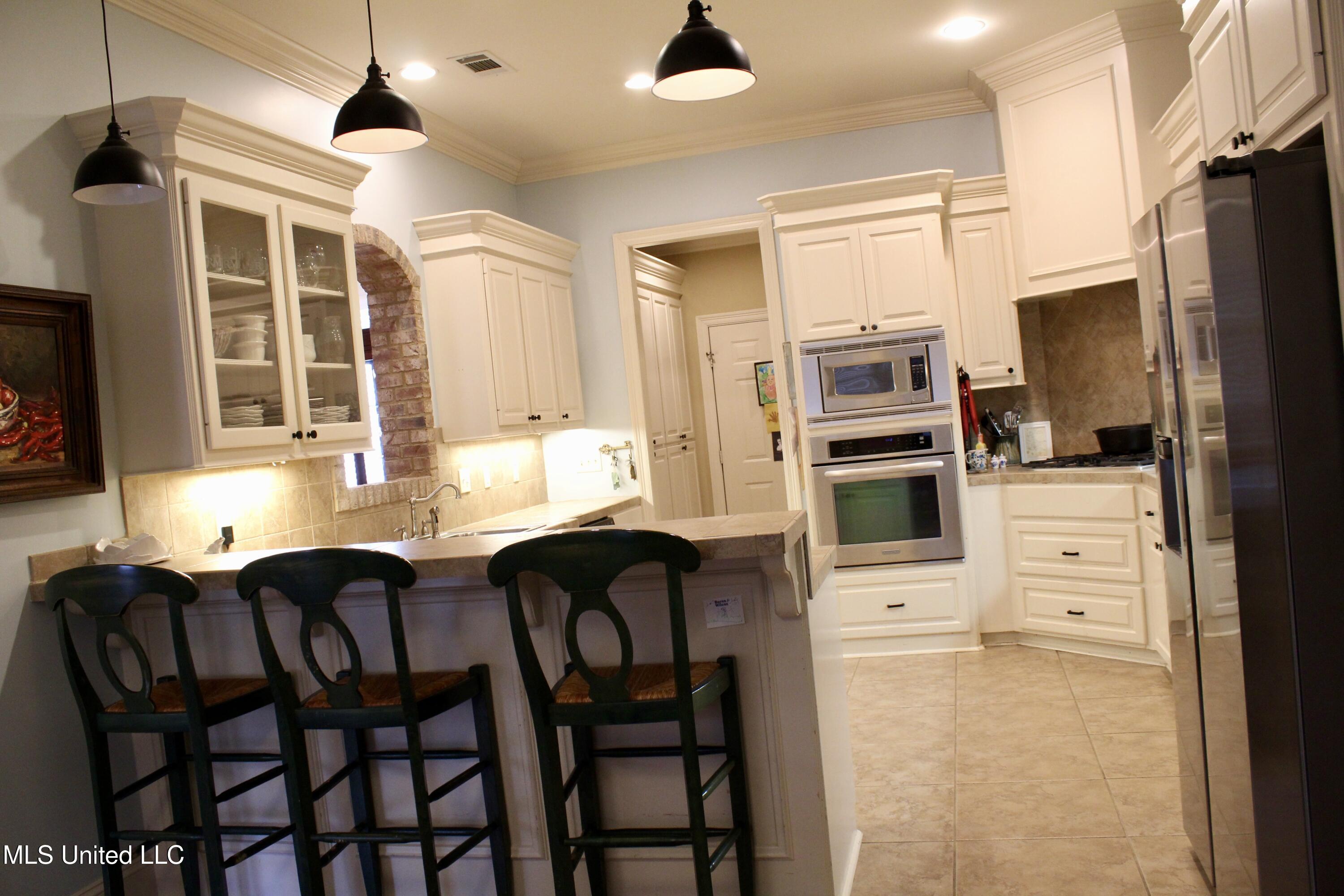 102 Wisteria Court Madison, MS 39110 - Photo 7 of 37 fullsizeoutput_1ffa