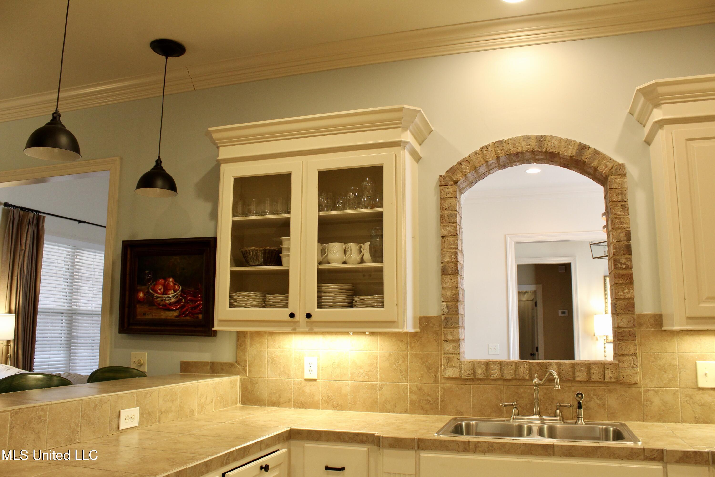 102 Wisteria Court Madison, MS 39110 - Photo 9 of 37 fullsizeoutput_1ffd