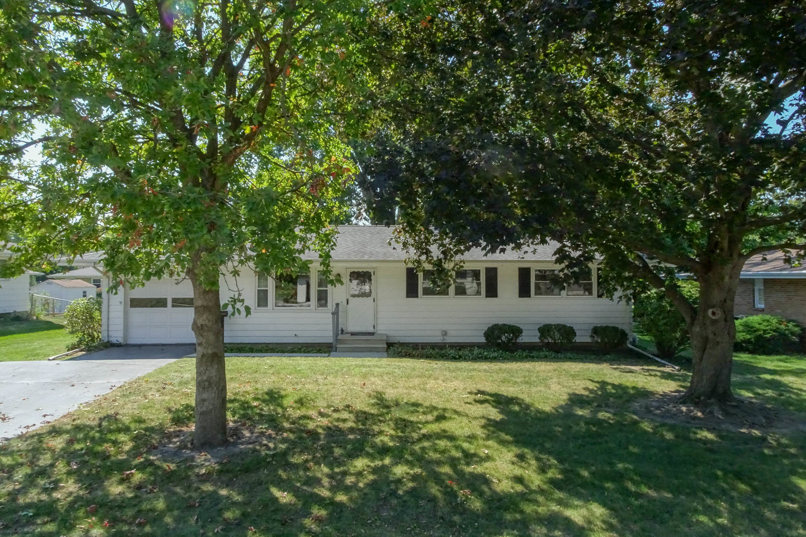 807 Sheridan Road Normal, IL 61761 - Photo 35 of 36 Gallery Image 35